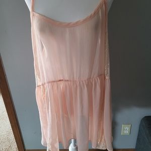 Torrid- sleeveless baby doll blouse